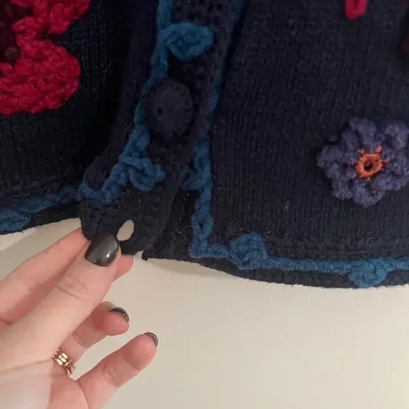 Vintage Erika Ramie Cotton Blend Crochet Floral Button Front Vest Cottagecore - Picture 3 of 9